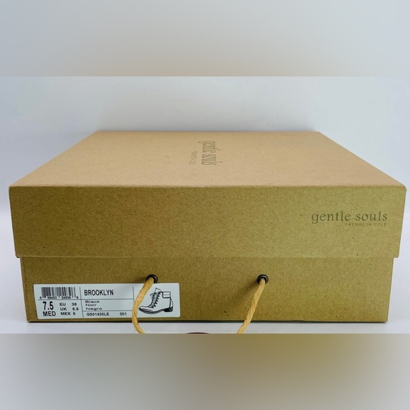 NIB 7.5 Black Gentle Souls Kenneth Cole Brooklyn Lace Up Ankle Boot - Picture 14 of 14